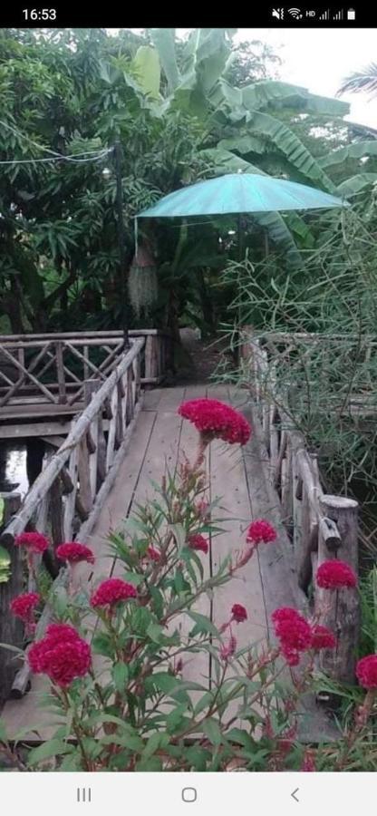 About Sarin Homestay Баттамбанг Экстерьер фото