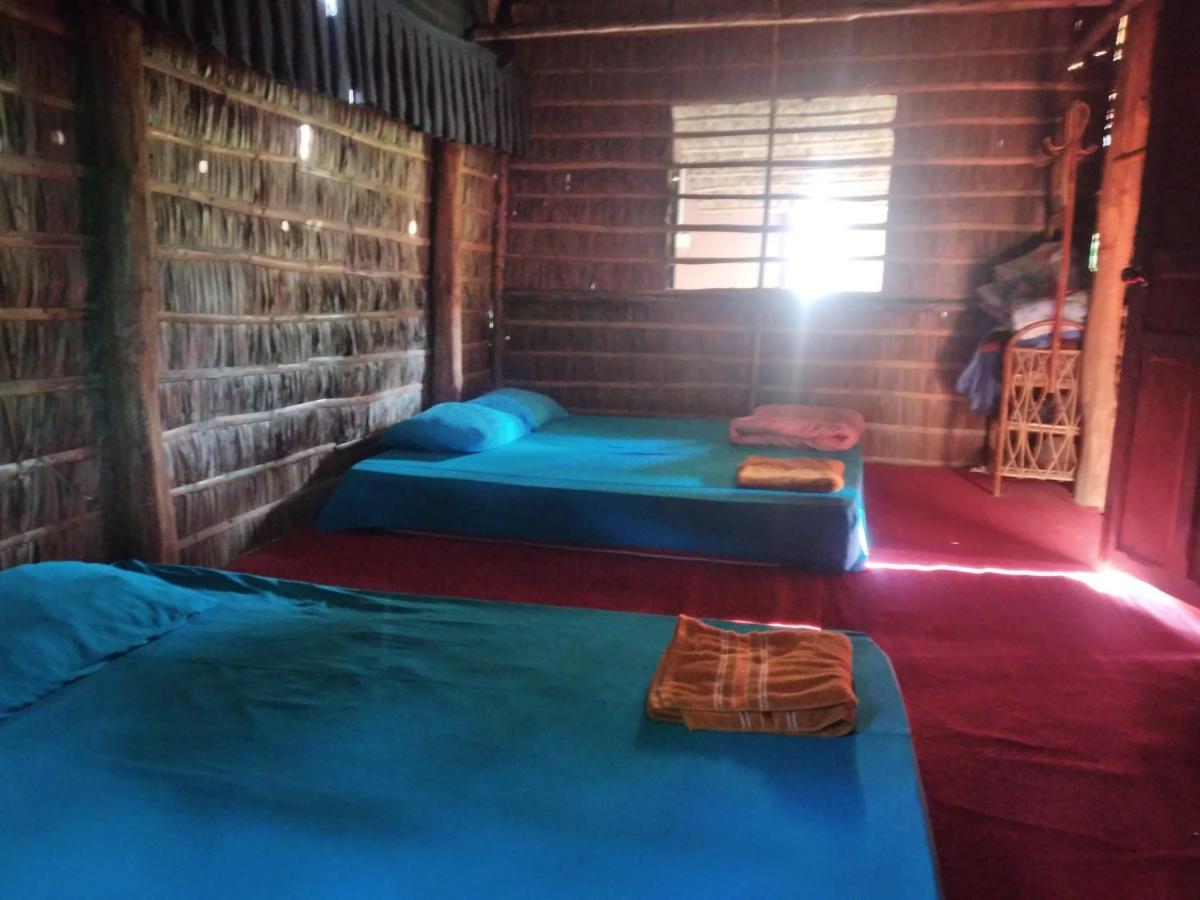 About Sarin Homestay Баттамбанг Экстерьер фото